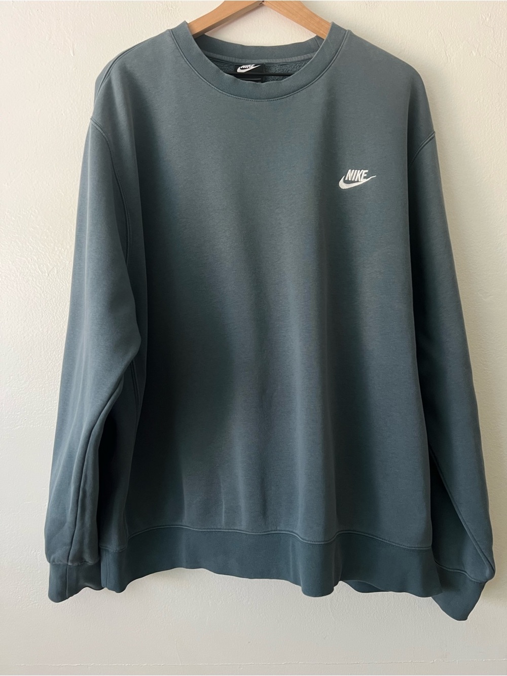 Nike Club Crewneck Sweatshirt